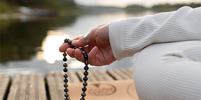 Un point de vue sur le premier sutra de Patanjali